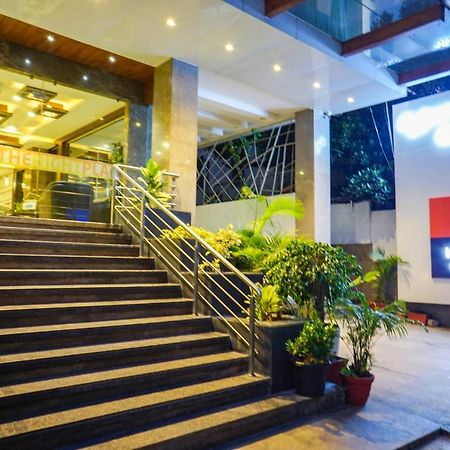 Myspace Hotels Silverstar Bangalore Extérieur photo