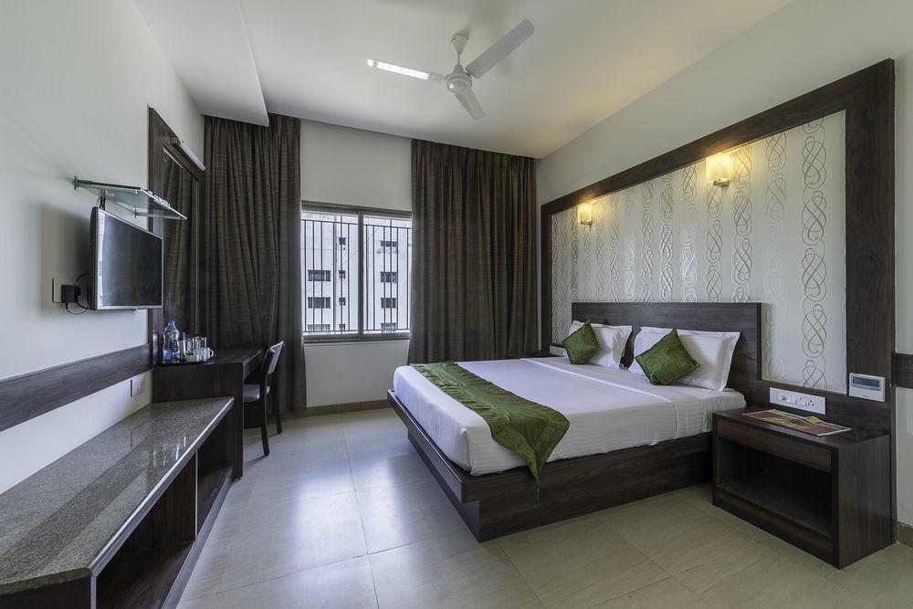 Myspace Hotels Silverstar Bangalore Extérieur photo