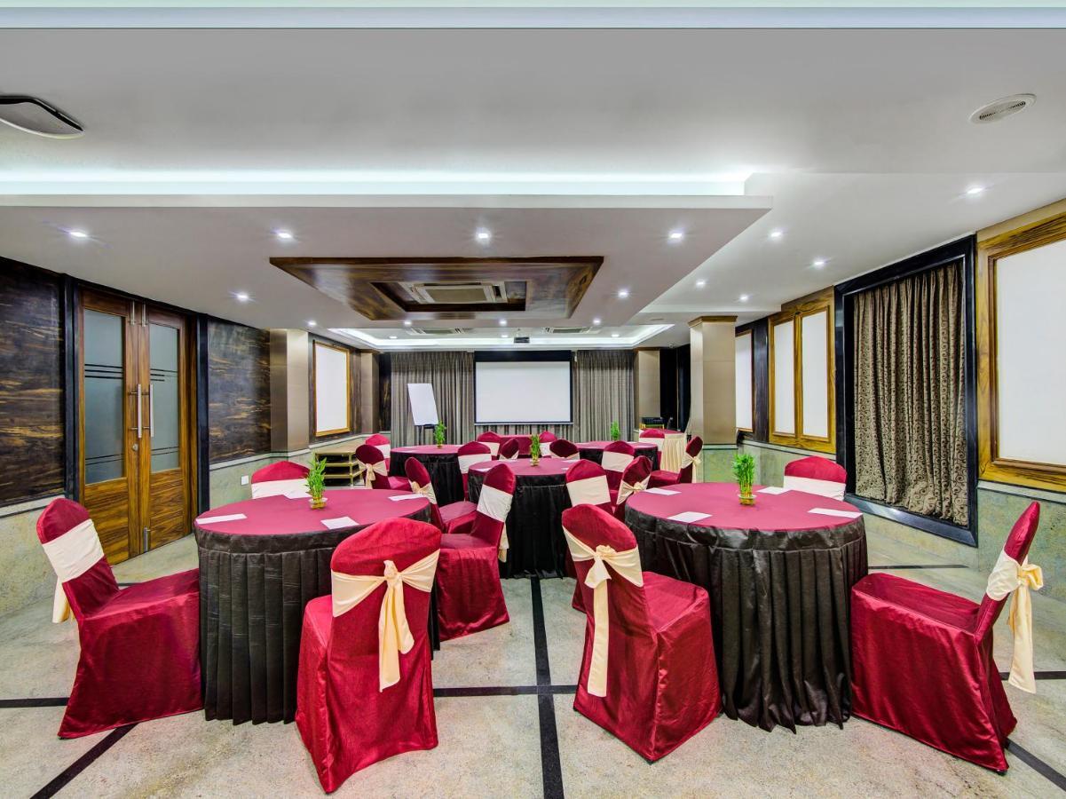 Myspace Hotels Silverstar Bangalore Extérieur photo